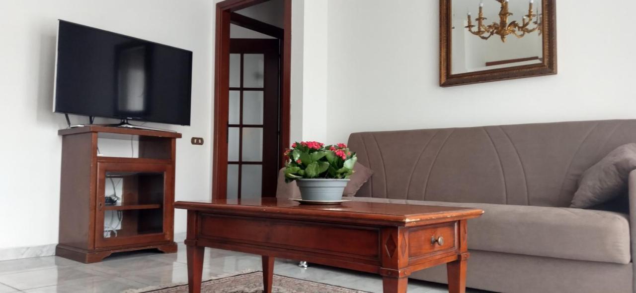 Meraviglioso Super Attico Con Terrazza Milano Ngoại thất bức ảnh
