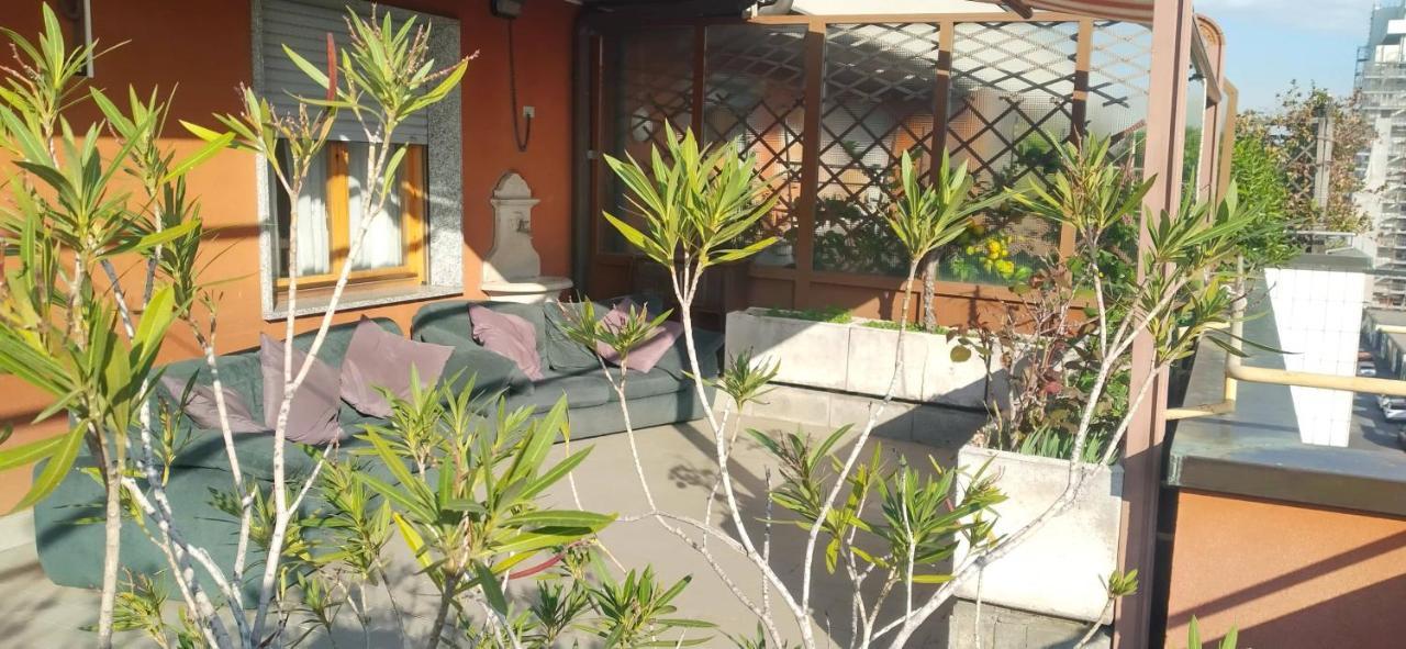 Meraviglioso Super Attico Con Terrazza Milano Ngoại thất bức ảnh